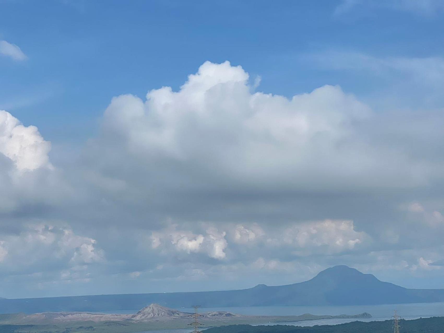Splendido Tagagtay Taal Lake Staycation Free Parking Netflix No Free Pool Tagaytay City Luaran gambar