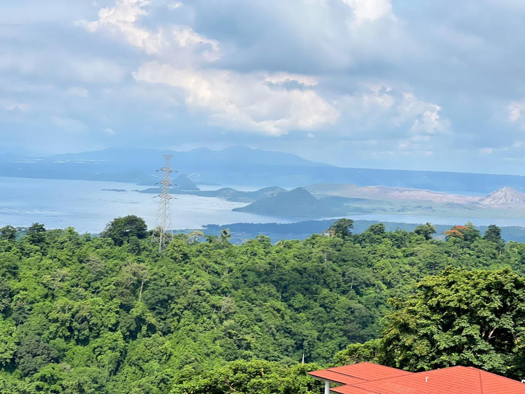 Splendido Tagagtay Taal Lake Staycation Free Parking Netflix No Free Pool Tagaytay City Luaran gambar