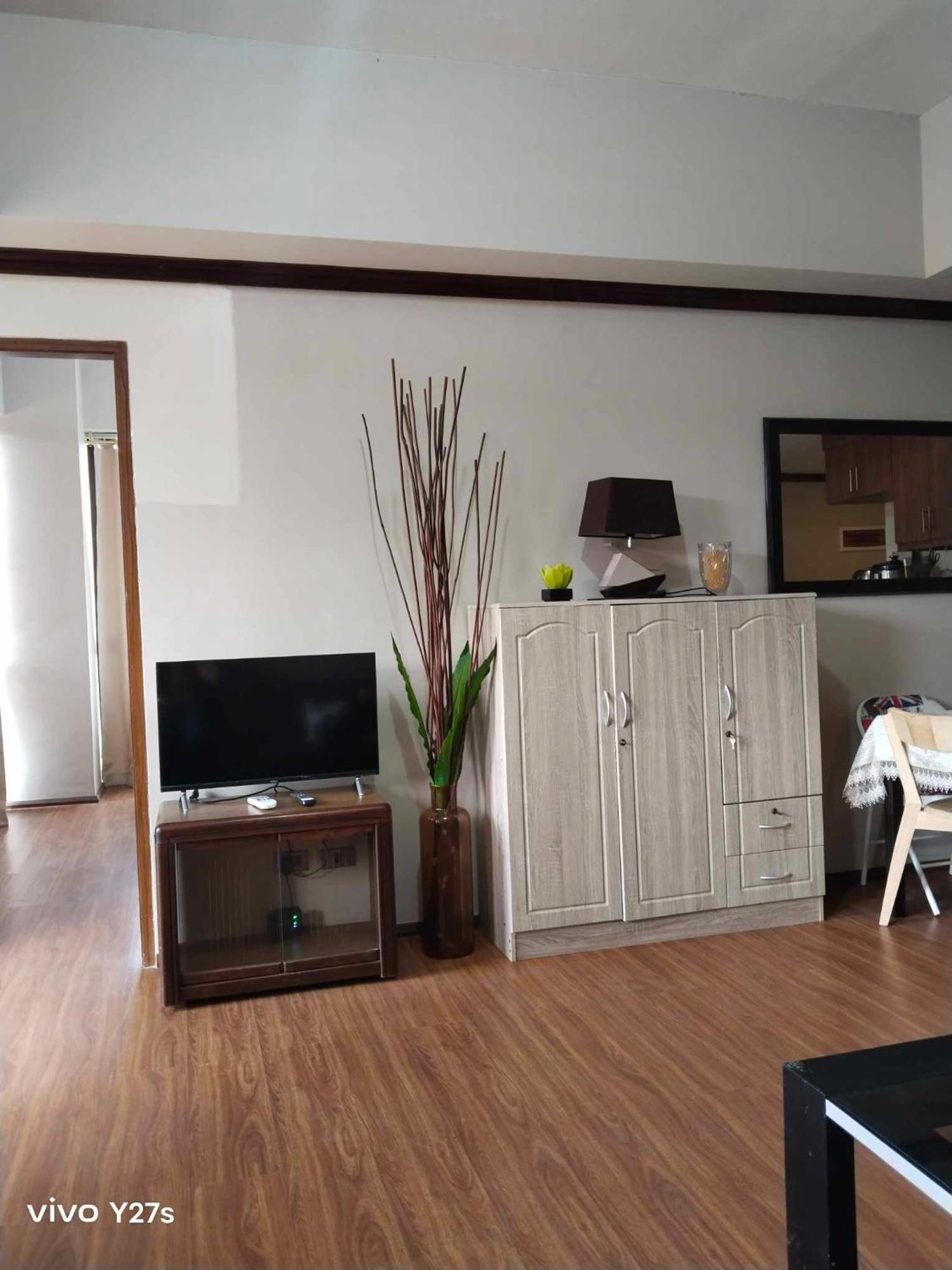 Splendido Tagagtay Taal Lake Staycation Free Parking Netflix No Free Pool Tagaytay City Luaran gambar